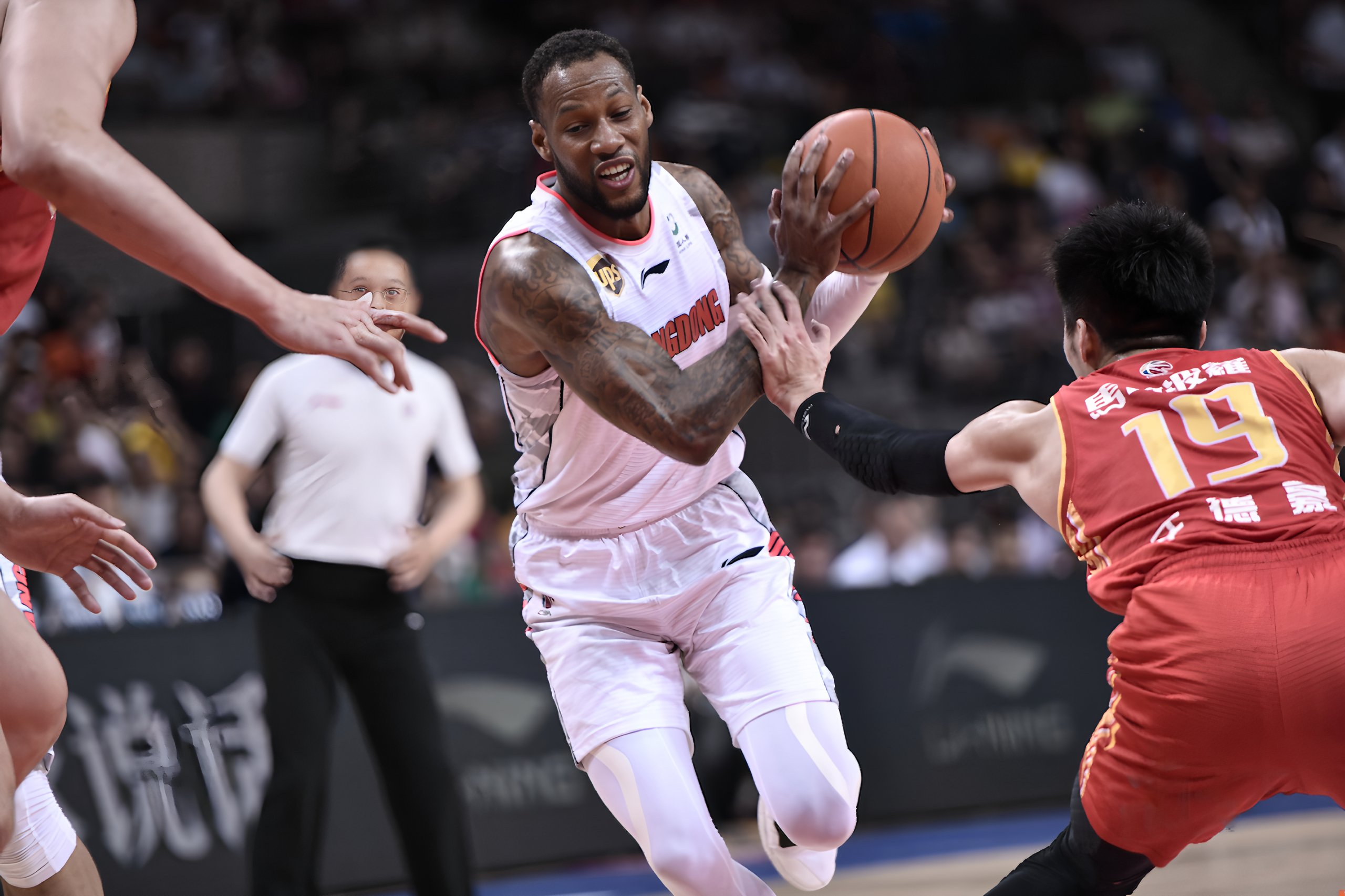 万博官方-广厦男篮门线救险备战意甲国际米兰围绕法国杯外线爆发，辽宁本钢围绕亚冠队长鼓劲直接炸裂的简单介绍